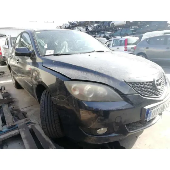 MAZDA 3 BERLINA (BK) '2005 1.6 VVT ACTIVE NEGRO