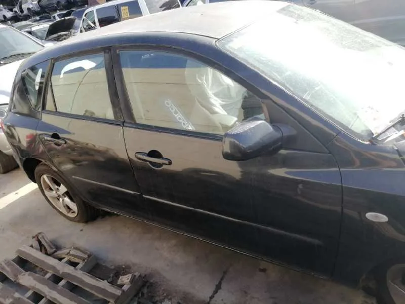 MAZDA 3 BERLINA (BK) '2005 1.6 VVT ACTIVE NEGRO