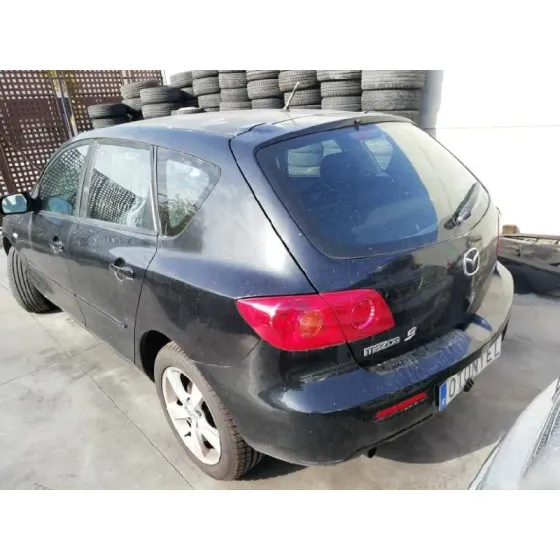 MAZDA 3 BERLINA (BK) '2005 1.6 VVT ACTIVE NEGRO