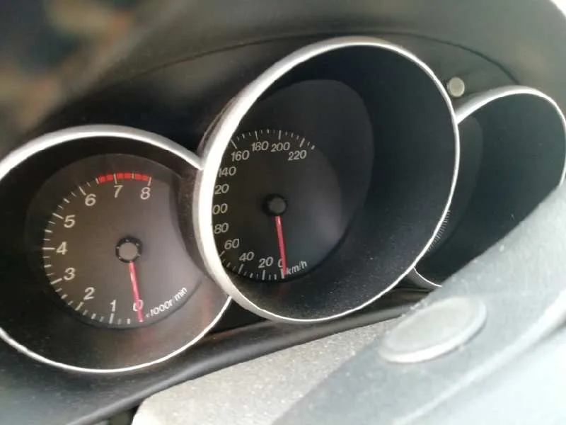 MAZDA 3 BERLINA (BK) '2005 1.6 VVT ACTIVE NEGRO