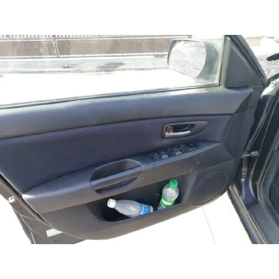 MAZDA 3 BERLINA (BK) '2005 1.6 VVT ACTIVE NEGRO