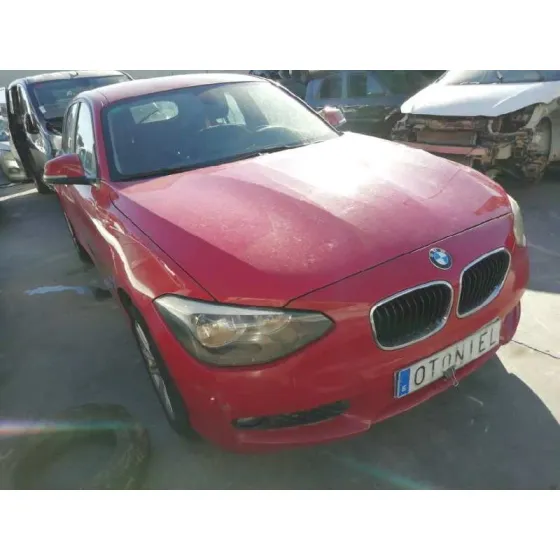 BMW SERIE 1 LIM. (F20) '2013 116D ROJO