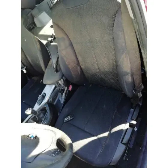 BMW SERIE 1 LIM. (F20) '2013 116D ROJO