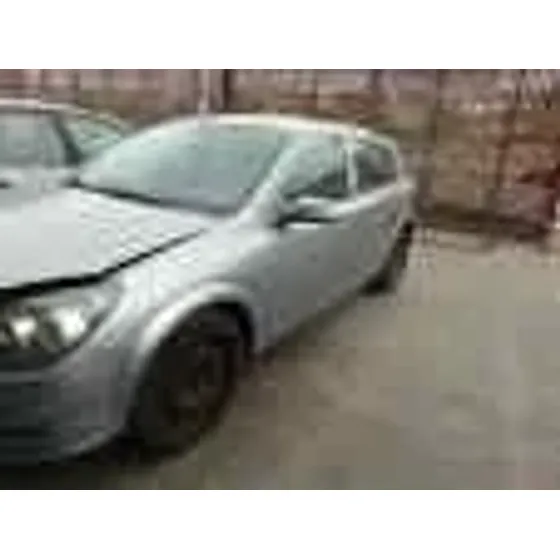 RENAULT MEGANE II CLASSIC BERLINA '2004 1.9 DCI DIESEL GRIS