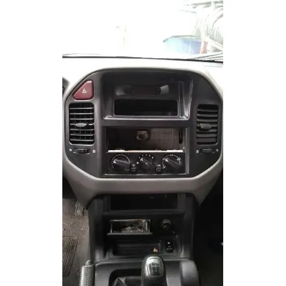 MITSUBISHI MONTERO (V60/V70) '2001 3.2 DI-D AVANCE (5-PTAS.) GRIS PLATA