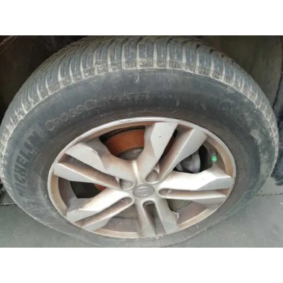 NISSAN X-TRAIL (T31) '2014 LE ROJO