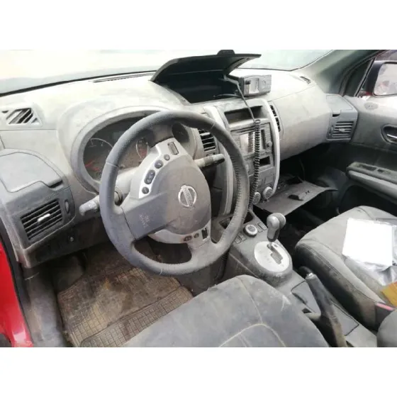 NISSAN X-TRAIL (T31) '2014 LE ROJO
