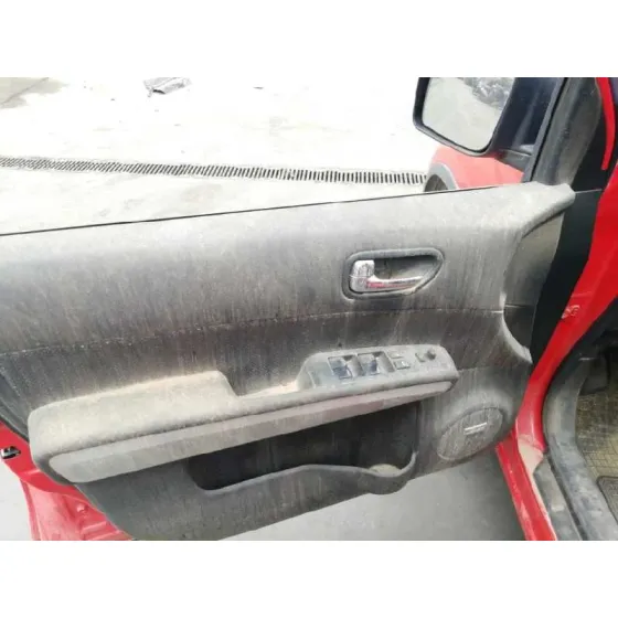 NISSAN X-TRAIL (T31) '2014 LE ROJO