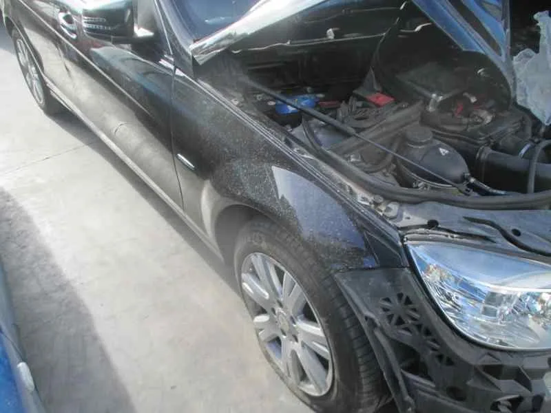 MERCEDES CLASE C (W204) BERLINA '2010 C 200 CDI BLUEEFFICIENCY (204.001) NEGRO