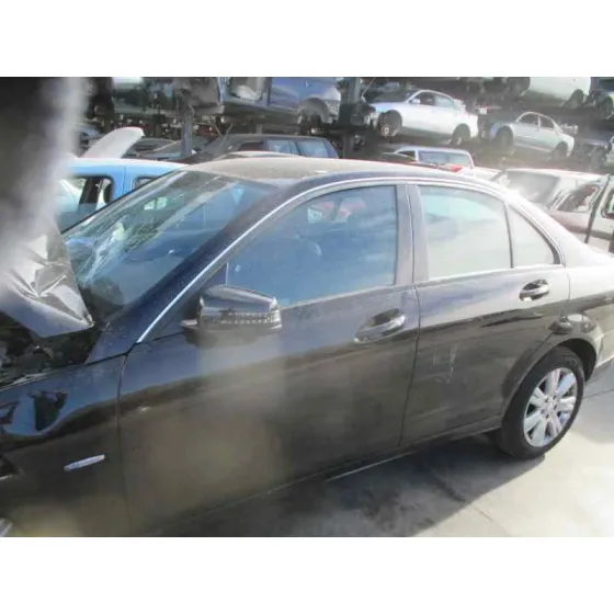 MERCEDES CLASE C (W204) BERLINA '2010 C 200 CDI BLUEEFFICIENCY (204.001) NEGRO
