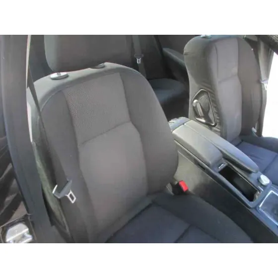 MERCEDES CLASE C (W204) BERLINA '2010 C 200 CDI BLUEEFFICIENCY (204.001) NEGRO