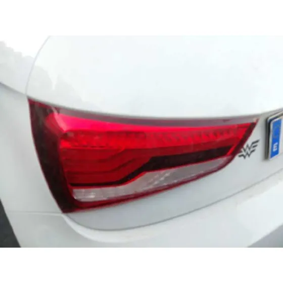AUDI A1 SPORTBACK (8XF) '2018 ADRENALIN BLANCO