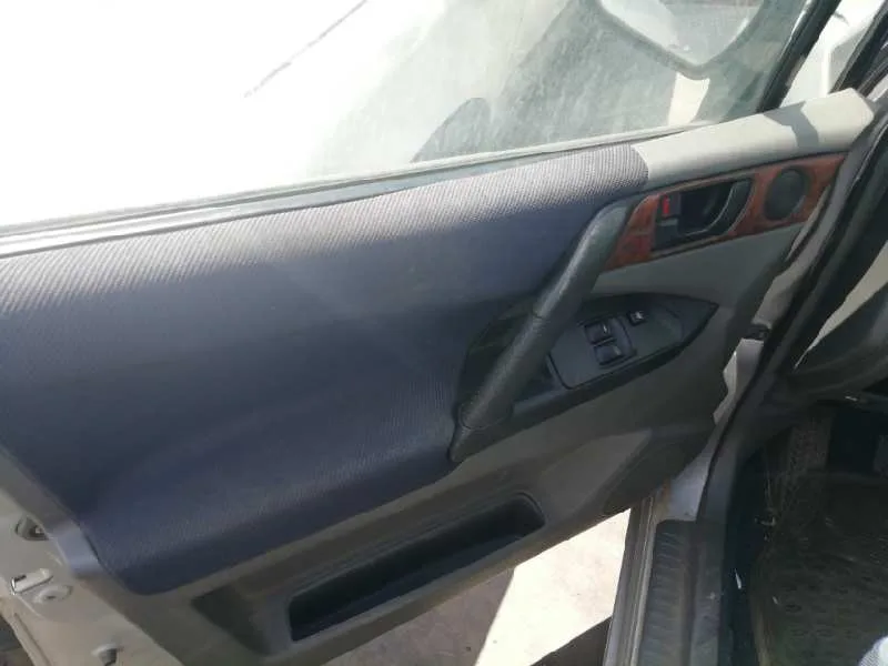 MITSUBISHI SPACE RUNNER (N60) '2003 COOL GRIS