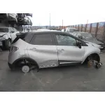 RENAULT CAPTUR RENAULT CAPTUR '2017 LUXE GRIS PLATA 2013