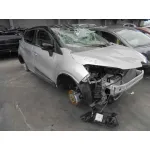 RENAULT CAPTUR RENAULT CAPTUR '2017 LUXE GRIS PLATA 2013