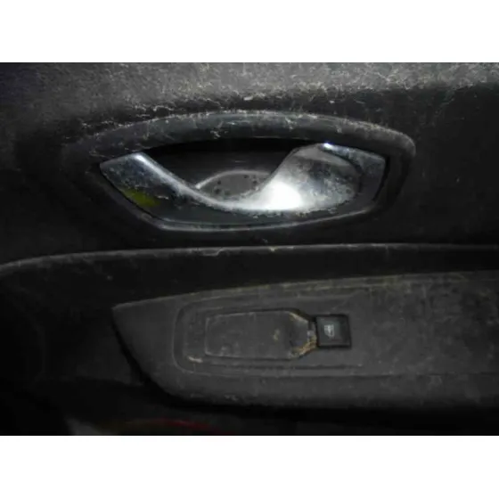 RENAULT CAPTUR '2017 LUXE GRIS PLATA