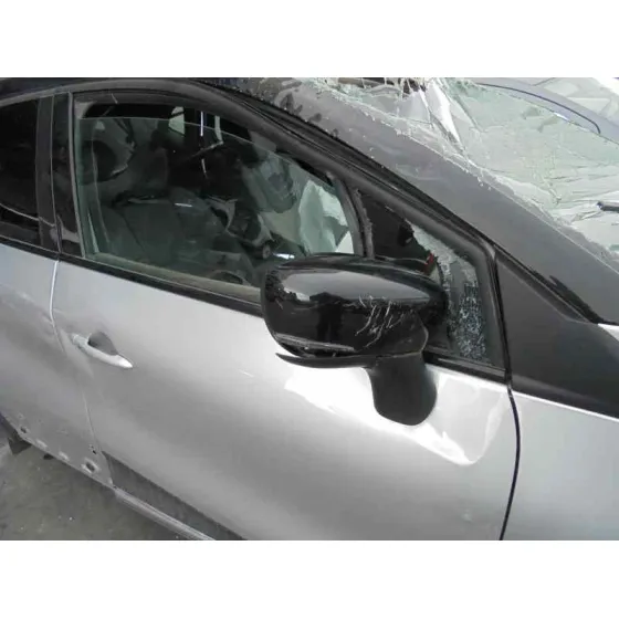 RENAULT CAPTUR '2017 LUXE GRIS PLATA