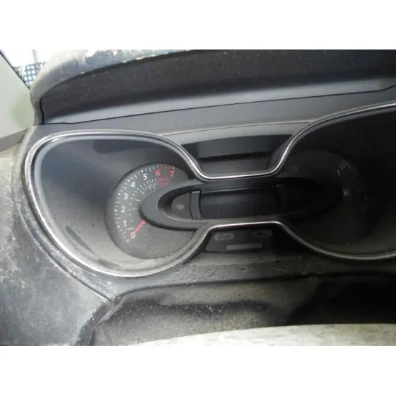 RENAULT CAPTUR '2017 LUXE GRIS PLATA