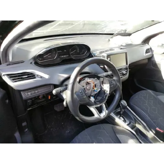 PEUGEOT 2008 (--.2013->) '2019 ALLURE NEGRO
