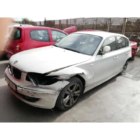 BMW SERIE 1 BERLINA (E81/E87) '2011 116D BLANCO