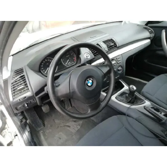 BMW SERIE 1 BERLINA (E81/E87) '2011 116D BLANCO