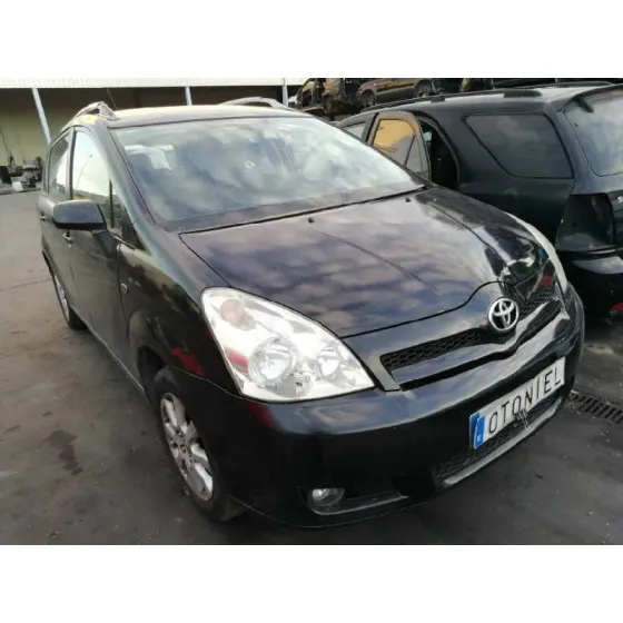 TOYOTA COROLLA VERSO (R1) '2005 2.2 TURBODIESEL CAT NEGRO