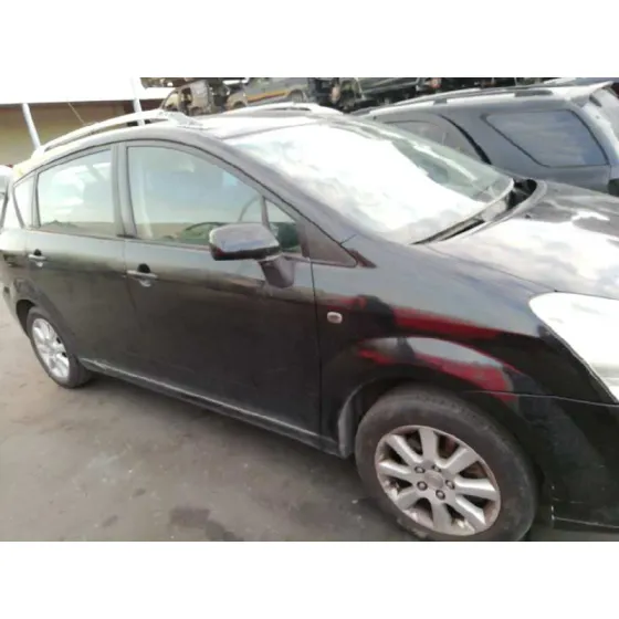 TOYOTA COROLLA VERSO (R1) '2005 2.2 TURBODIESEL CAT NEGRO