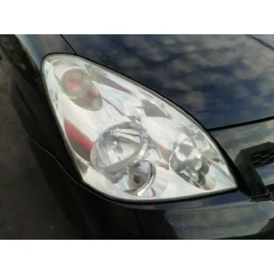 TOYOTA COROLLA VERSO (R1) '2005 2.2 TURBODIESEL CAT NEGRO