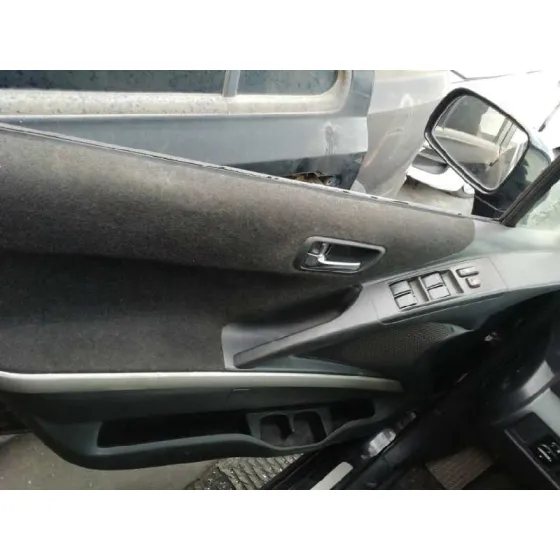 TOYOTA COROLLA VERSO (R1) '2005 2.2 TURBODIESEL CAT NEGRO
