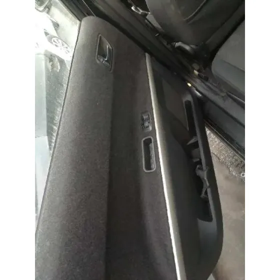 TOYOTA COROLLA VERSO (R1) '2005 2.2 TURBODIESEL CAT NEGRO