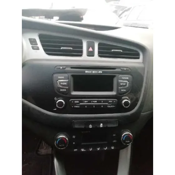 KIA PRO_CEE'D ( ) '2014 DRIVE NARANJA