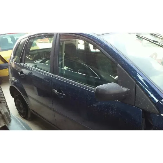 FORD FIESTA (CBK) '2004 AMBIENTE AZUL