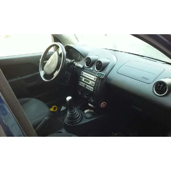 FORD FIESTA (CBK) '2004 AMBIENTE AZUL