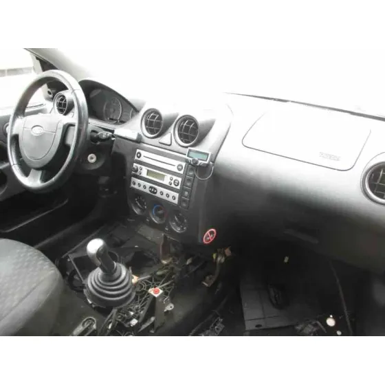 FORD FIESTA (CBK) '2004 AMBIENTE AZUL