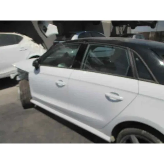 AUDI A1 SPORTBACK (8XF) '2017 ADRENALIN BLANCO