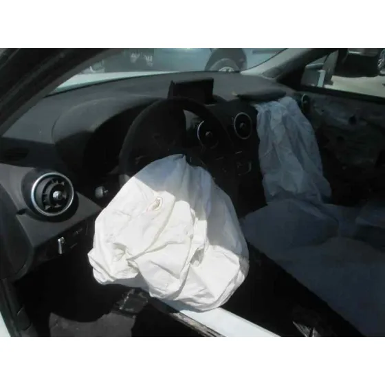 AUDI A1 SPORTBACK (8XF) '2017 ADRENALIN BLANCO