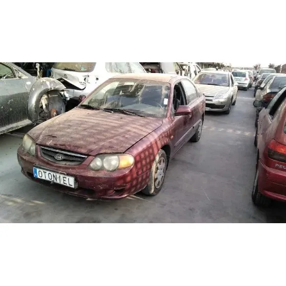 KIA SHUMA II '2002 1.6 LS BERLINA PORTON GRANATE