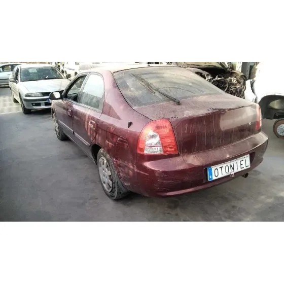 KIA SHUMA II '2002 1.6 LS BERLINA PORTON GRANATE