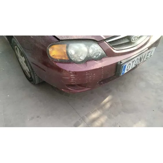 KIA SHUMA II '2002 1.6 LS BERLINA PORTON GRANATE