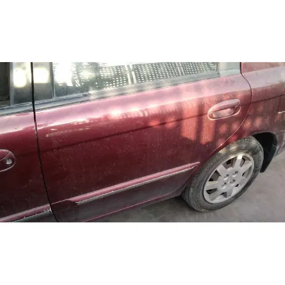KIA SHUMA II '2002 1.6 LS BERLINA PORTON GRANATE
