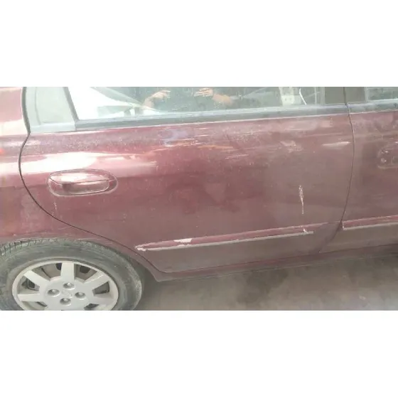 KIA SHUMA II '2002 1.6 LS BERLINA PORTON GRANATE