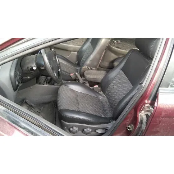 KIA SHUMA II '2002 1.6 LS BERLINA PORTON GRANATE
