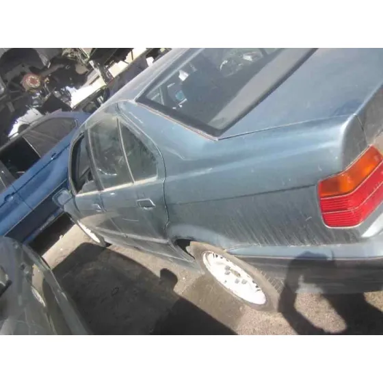 BMW SERIE 3 BERLINA (E36) '2002 1.8 CAT (M43) VERDE