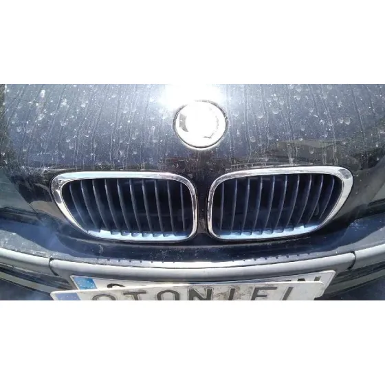 BMW SERIE 3 BERLINA (E46) '2000 320D NEGRO