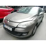 RENAULT MEGANE III SPORT TOURER RENAULT MEGANE III SPORT TOURER '2013 1.5 DCI DIESEL FAP GRIS 2009