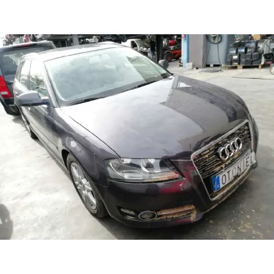 AUDI A3 (8P) '2011 1.2 16V TFSI GRIS