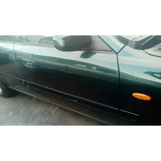 MAZDA 626 BERLINA (GF) '2001 2.0 T-DIESEL COMFORT VERDE