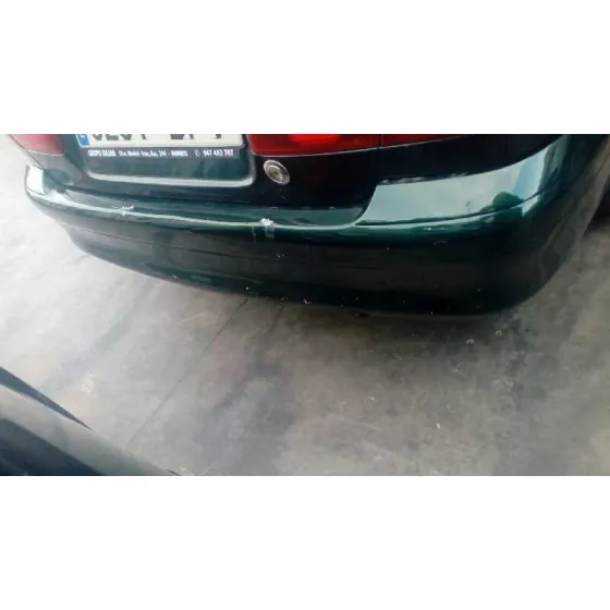 MAZDA 626 BERLINA (GF) '2001 2.0 T-DIESEL COMFORT VERDE