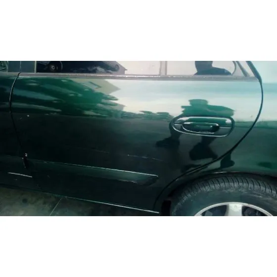 MAZDA 626 BERLINA (GF) '2001 2.0 T-DIESEL COMFORT VERDE