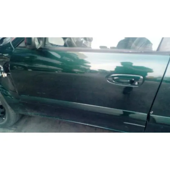 MAZDA 626 BERLINA (GF) '2001 2.0 T-DIESEL COMFORT VERDE